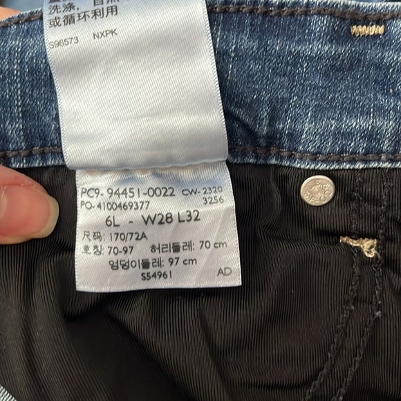 2 pairs!!!  Levi’s signature Strauss gold label skinny jeans size 6L - Picture 4 of 8